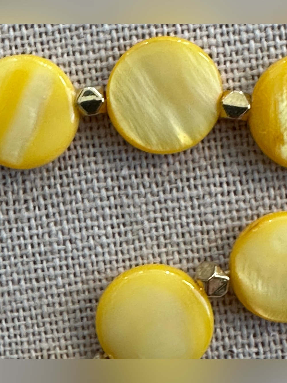20-1/2 inch White Mother-of-Pearl Necklace NWOT - Picture 13 of 14